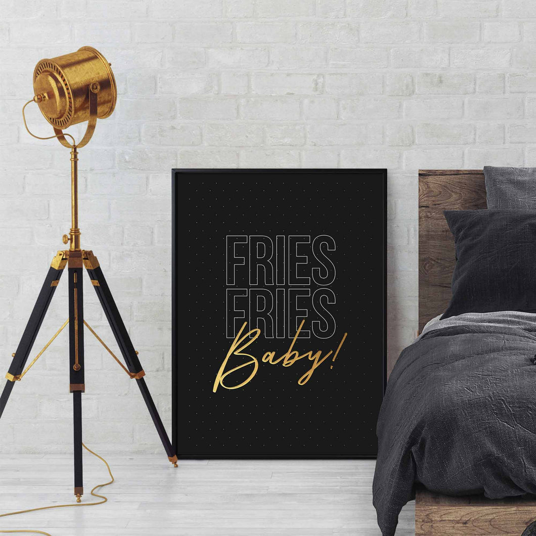 Schwarzes Poster mit weißer und goldener Schrift